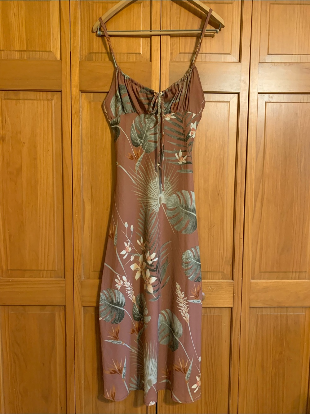Mahina Hawaiian Floral Print Midi Dress